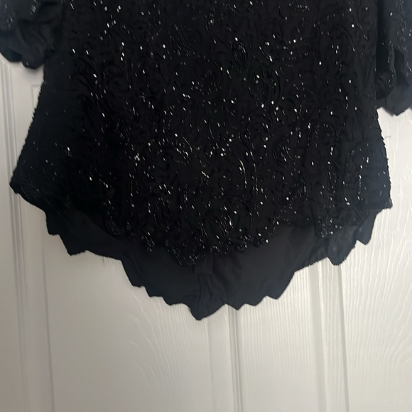 Beaded top size large - Picture 3 of 4